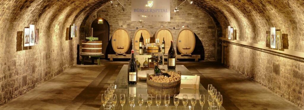 Wuerzburg wine tour with Reimagine Tours – guided vineyard and city experience Reimagine Tours Wuerzburg wine tasting and city tour Wuerzburg wine tour in English with local guide – Reimagine Tours