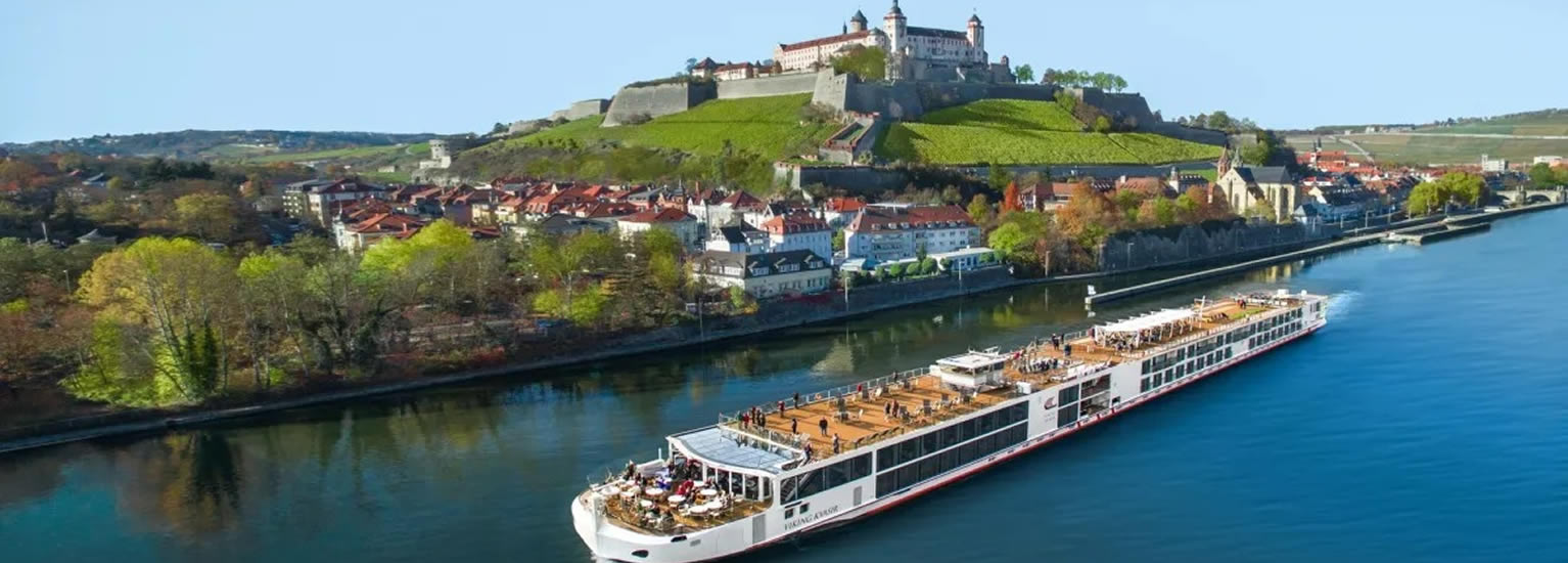 Wuerzburg Tours & Things To Do | Book City, Wine & Fortress Tours | Discover Wuerzburg Tours with Reimagine Tours. Explore top attractions: Residence Palace, Marienberg Fortress, Wine Tasting, City Tour & Romantic Road day trips.